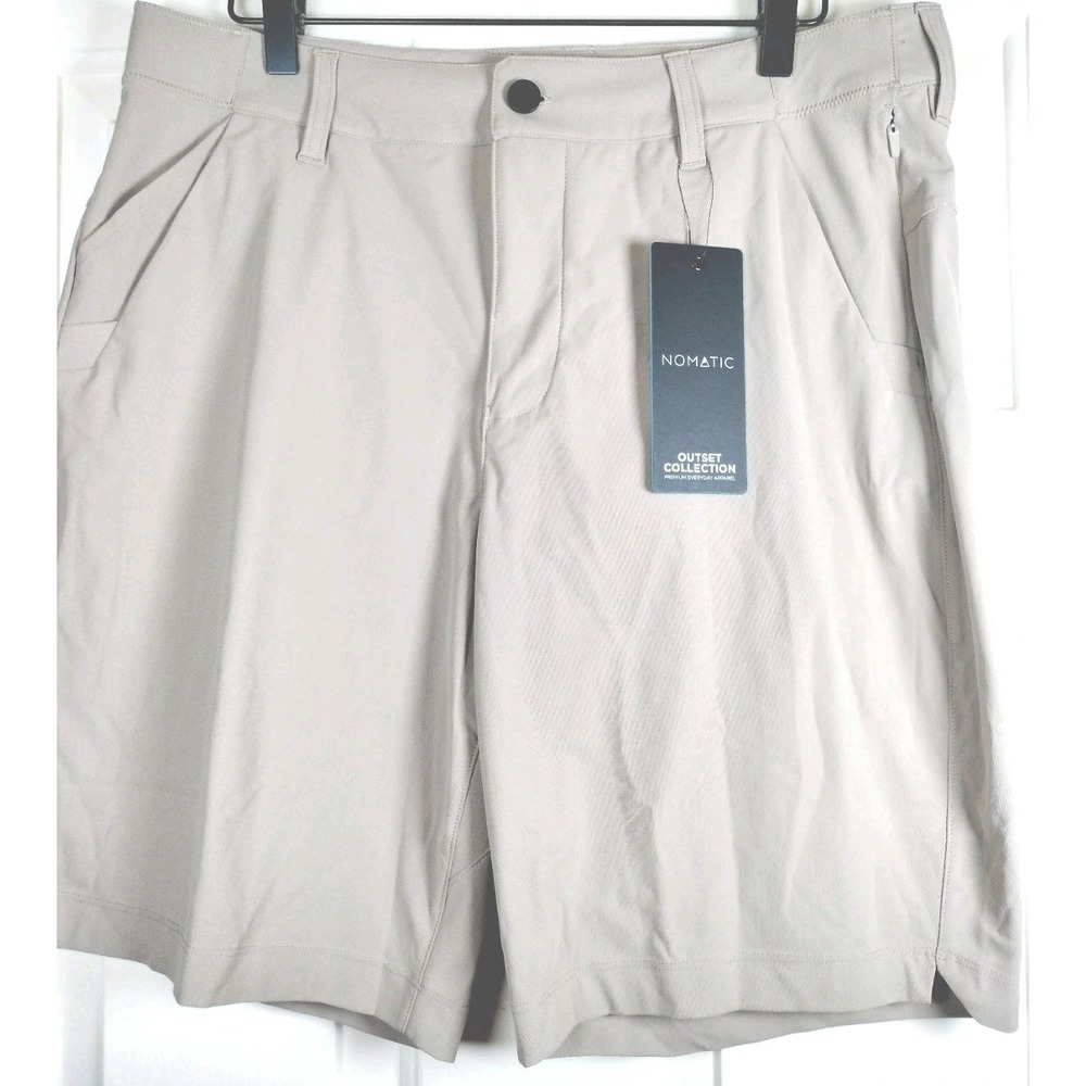 NOMATIC Outset Collection Shorts Mens Size 34x9 Khaki Casual Golf Active NWT